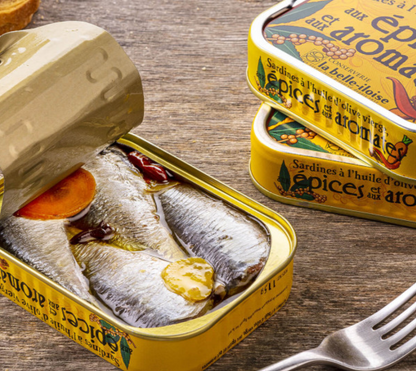 La Belle-Iloise 橄欖油香料草藥沙甸魚罐頭 - Sardines à l’Huile d’Olive aux Épices et aux Aromates